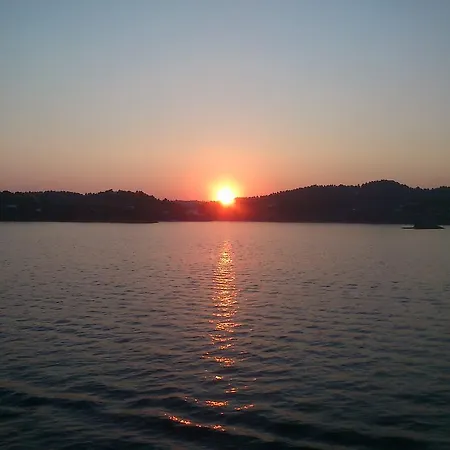 Filidas * Skiathos Town